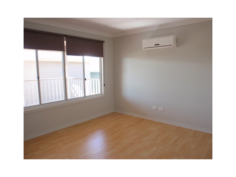 18 Summer Red Court, Blackwater QLD 4717