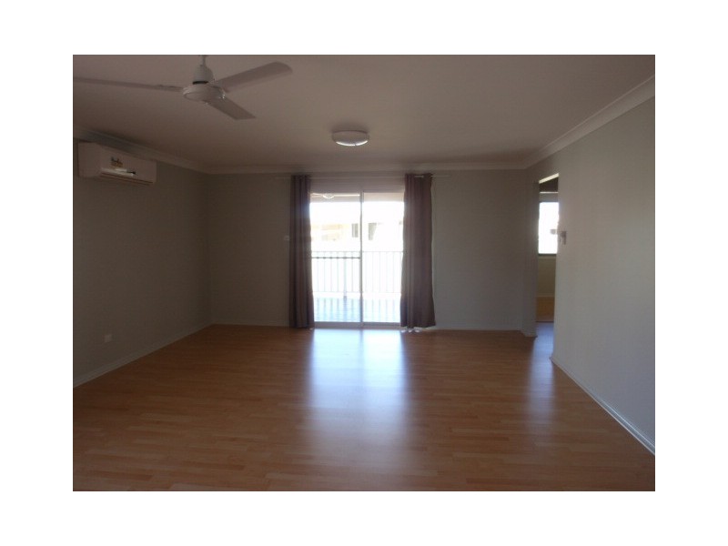 18 Summer Red Court, Blackwater QLD 4717