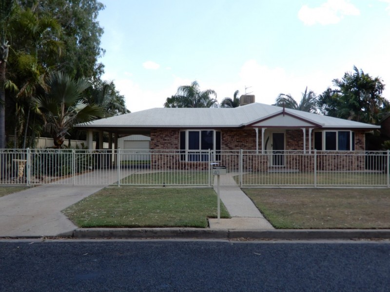 40 Park Avenue, Emerald QLD 4720