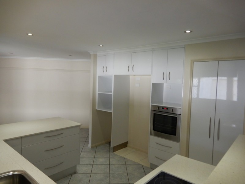 40 Park Avenue, Emerald QLD 4720