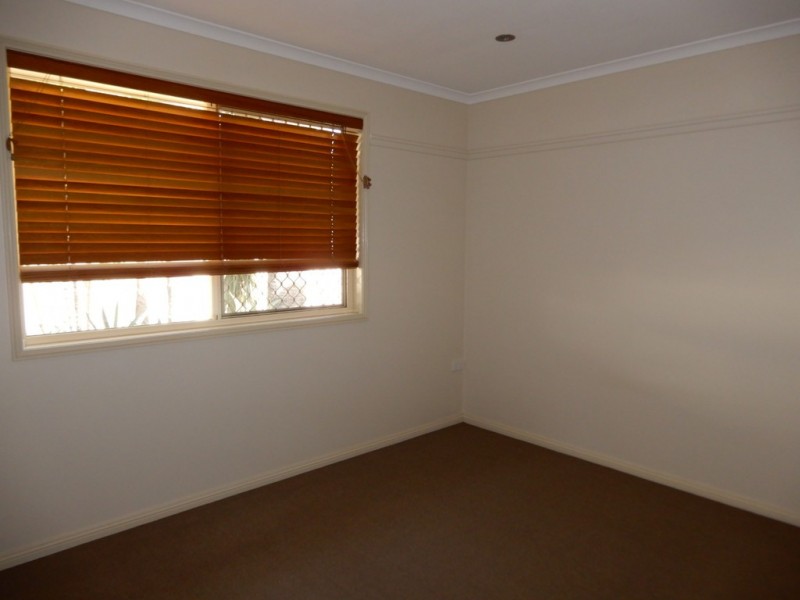 40 Park Avenue, Emerald QLD 4720