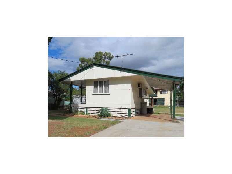 12 Talbot Street, Blackwater QLD 4717