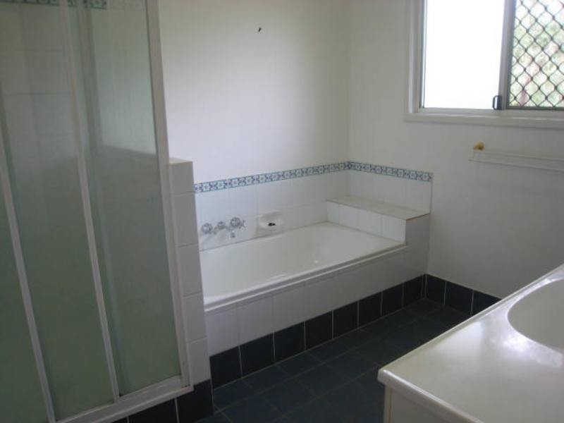 23 Akubra Drive, Emerald QLD 4720