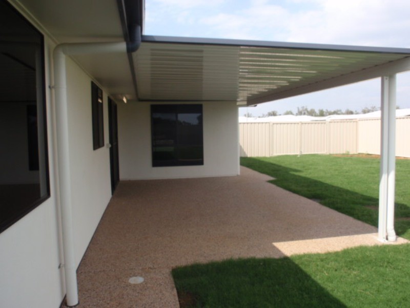 7 Eagle Street, Emerald QLD 4720