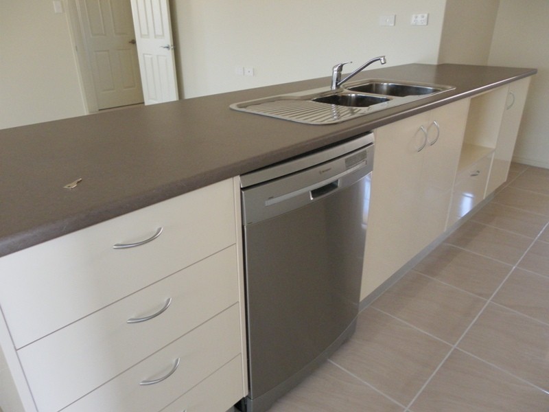 29 Blue Gum Drive, Emerald QLD 4720