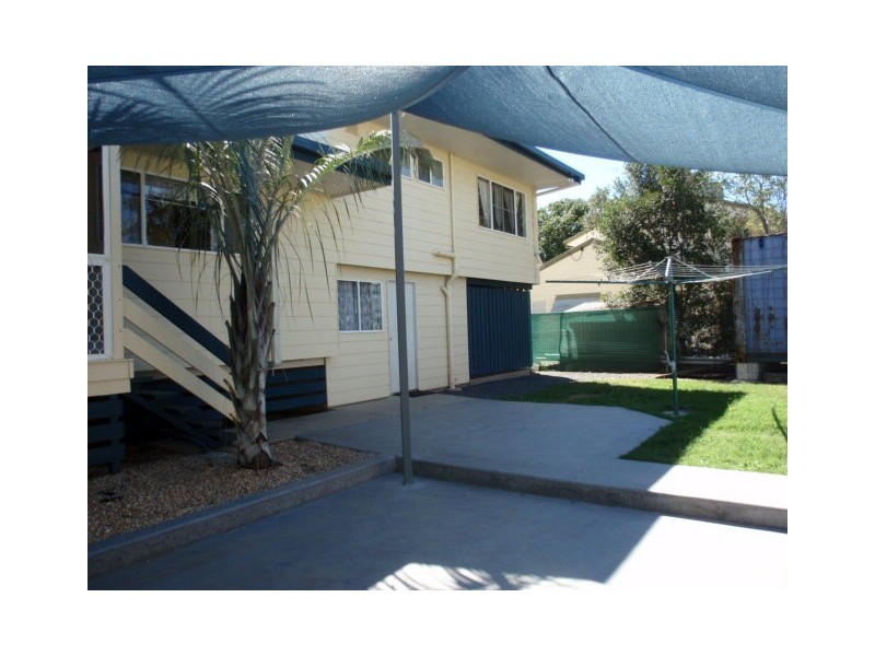 13 Dawn Crescent, Emerald QLD 4720