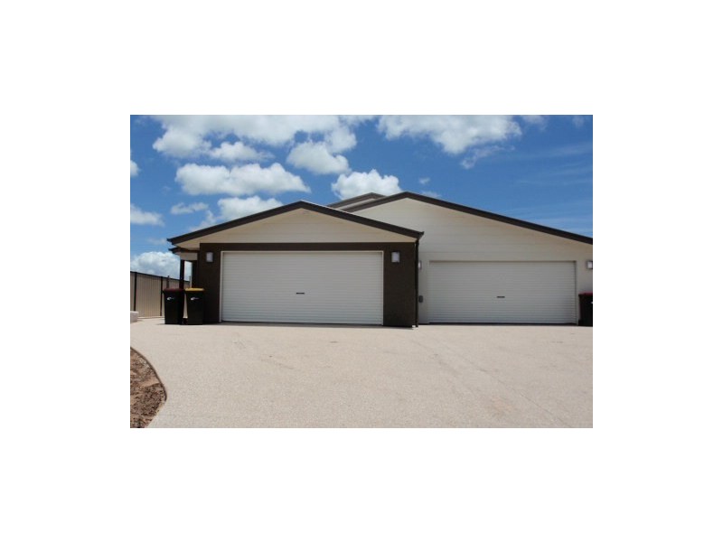 1/17 Newman Drive, Emerald QLD 4720