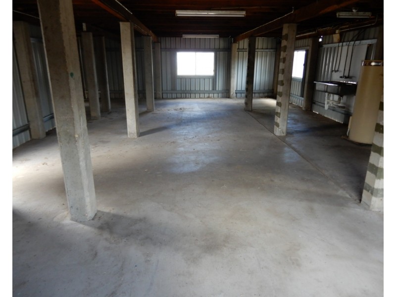 33 Lorraway Street, Emerald QLD 4720