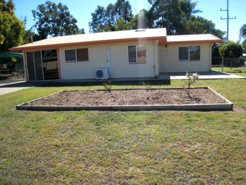 2 Bucholz Street, Emerald QLD 4720