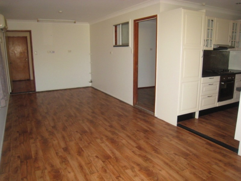 2 Bucholz Street, Emerald QLD 4720