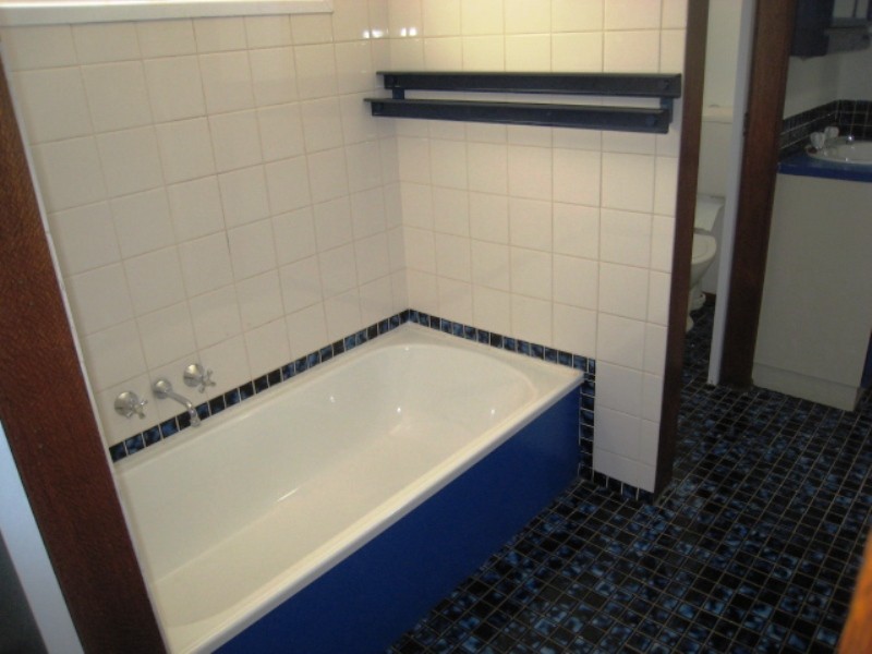 2 Bucholz Street, Emerald QLD 4720