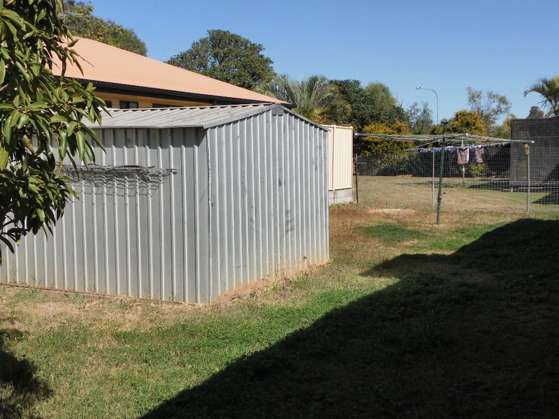 64 Littlefield Street, Blackwater QLD 4717