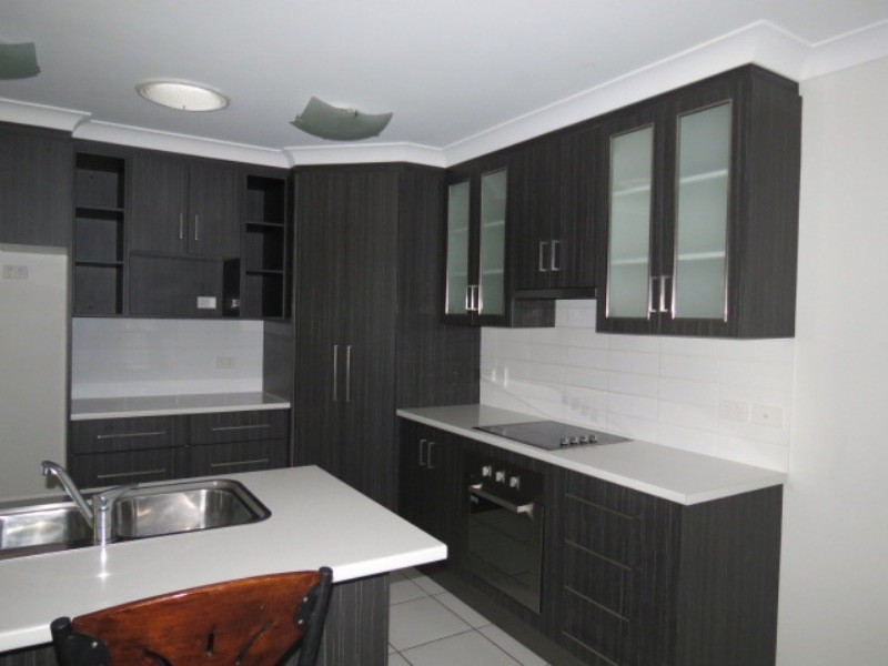 2/28 Berthun Street, Emerald QLD 4720