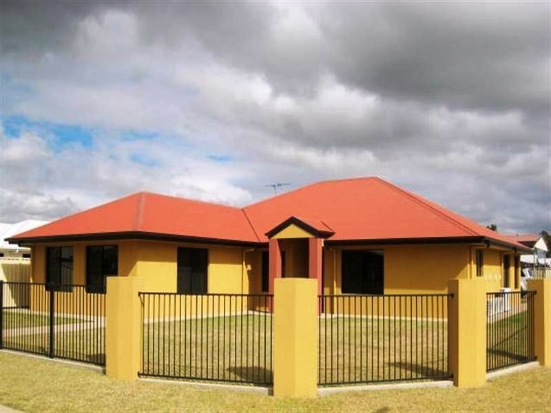 1 Duroux Street, Emerald QLD 4720