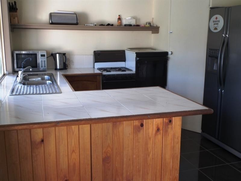 12 Nagel Road, Capella QLD 4723