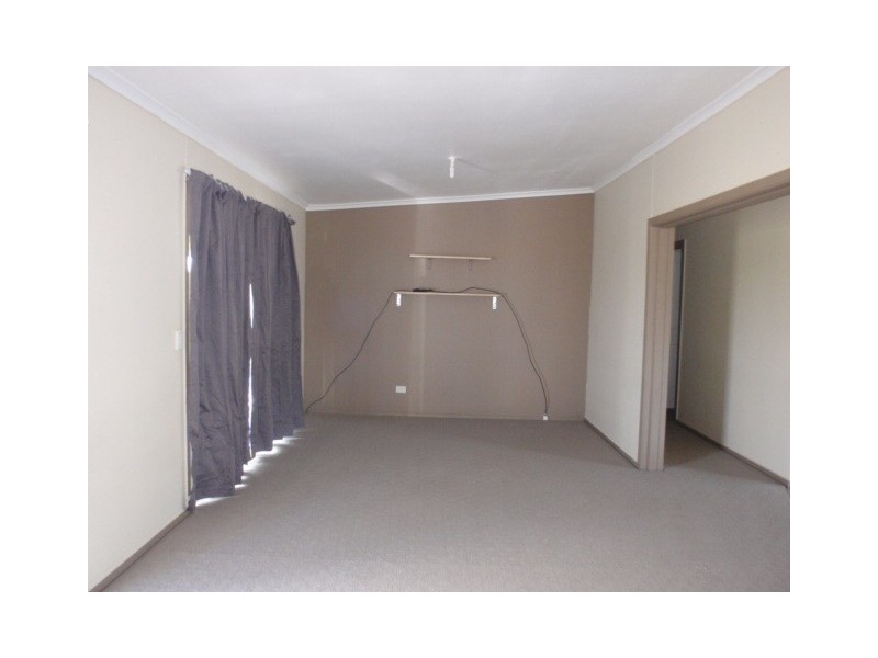 12 Nagel Road, Capella QLD 4723