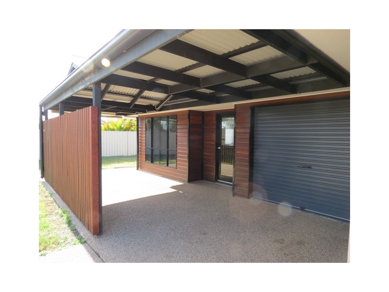 1/70 Long Street, Emerald QLD 4720