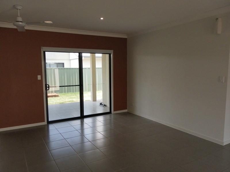 10 Paperbark Place, Emerald QLD 4720