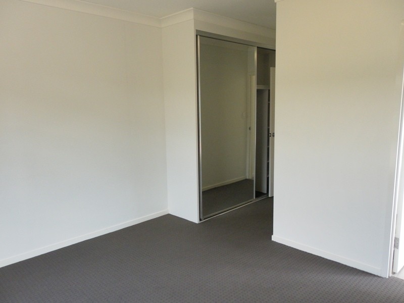 10 Paperbark Place, Emerald QLD 4720