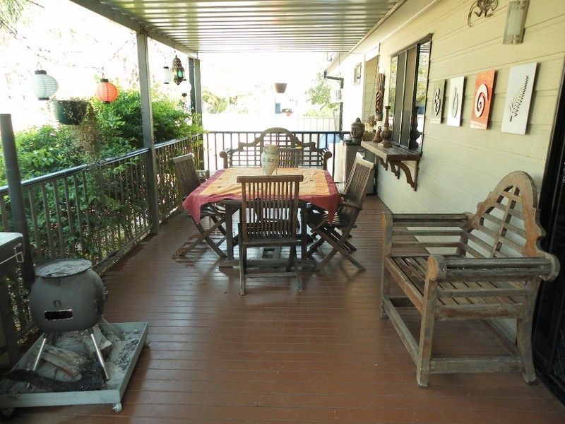 8 Fern Street, Blackwater QLD 4717