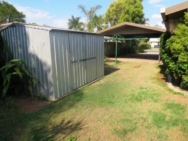 1 Edmonstone Drive, Emerald QLD 4720