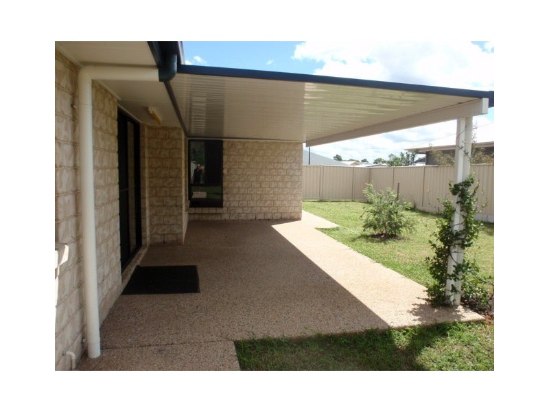 43 Blue Gums Drive, Emerald QLD 4720