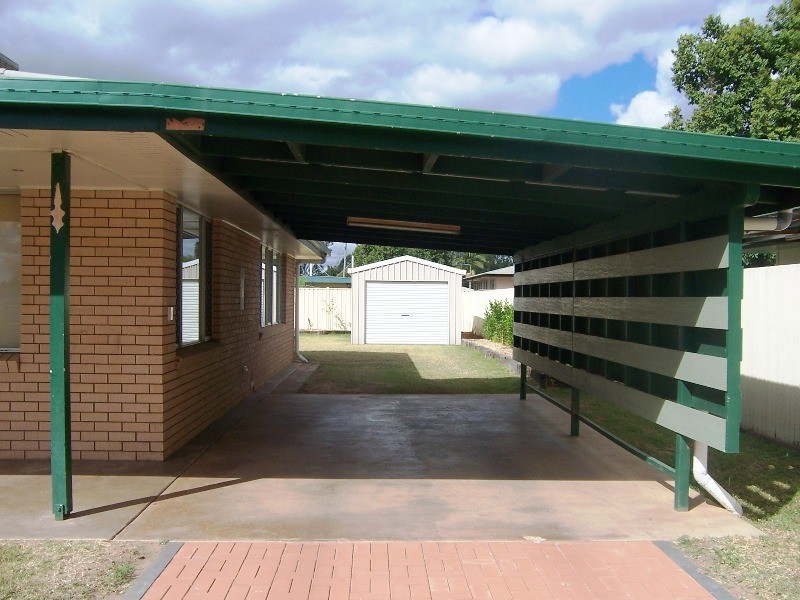 52 Moody Street, Emerald QLD 4720