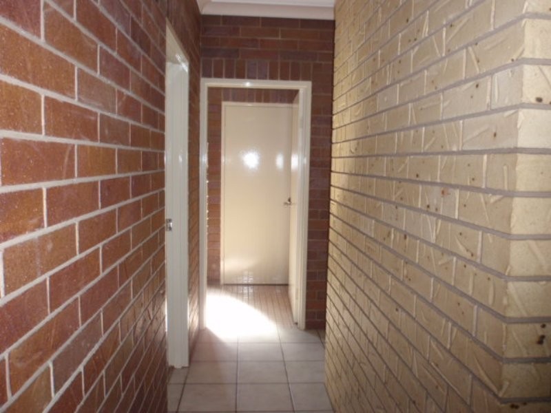 5 Hall Place, Emerald QLD 4720