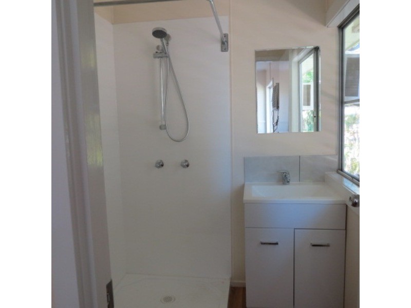 58 Theresa Street, Emerald QLD 4720