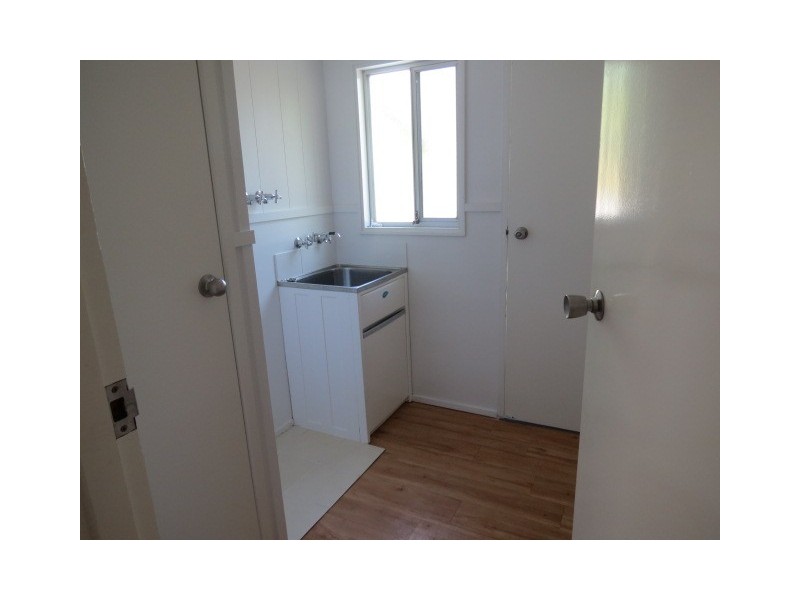 2 Round Tree Drive, Emerald QLD 4720