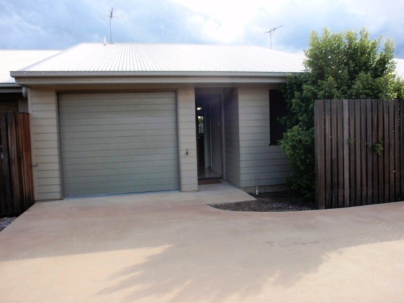 9/16 Riverview Street, Emerald QLD 4720