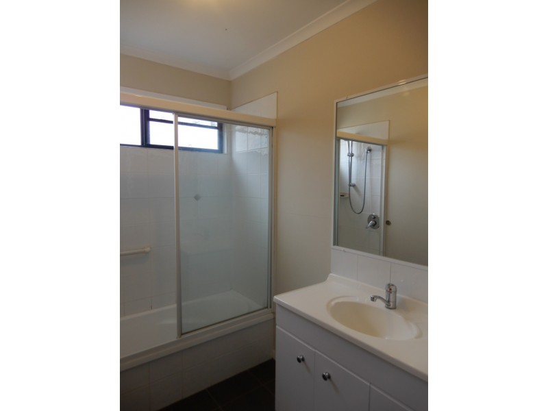 24B Silica Road, Emerald QLD 4720