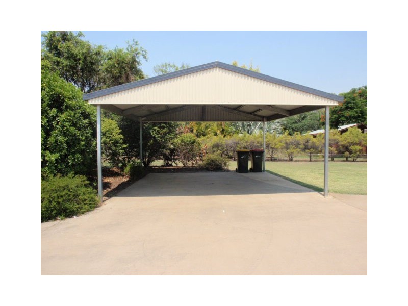 23 Cunningham Drive, Emerald QLD 4720