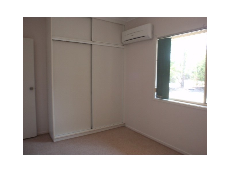 23 Cunningham Drive, Emerald QLD 4720