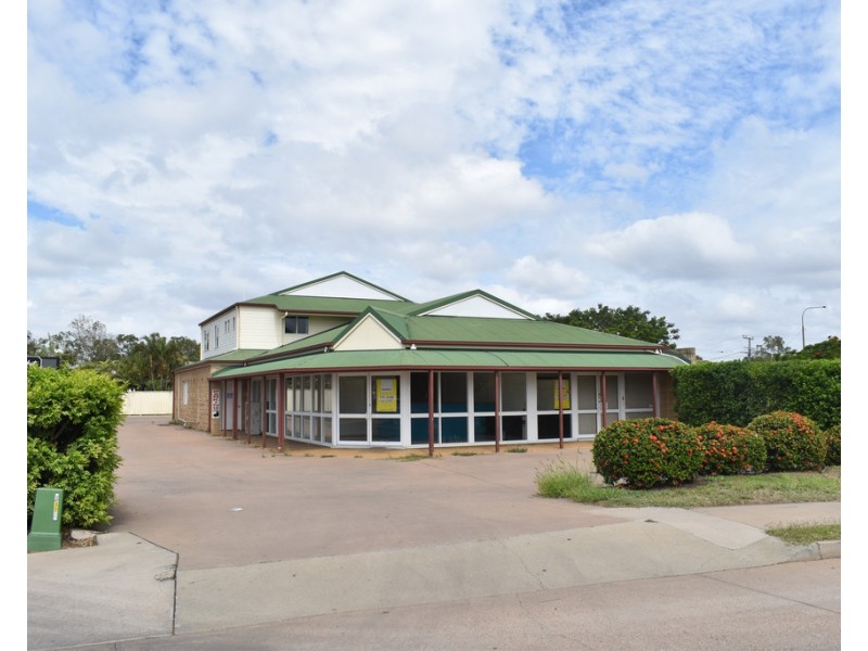 Shop 1 and 2 /65 Hospital Road, Emerald QLD 4720