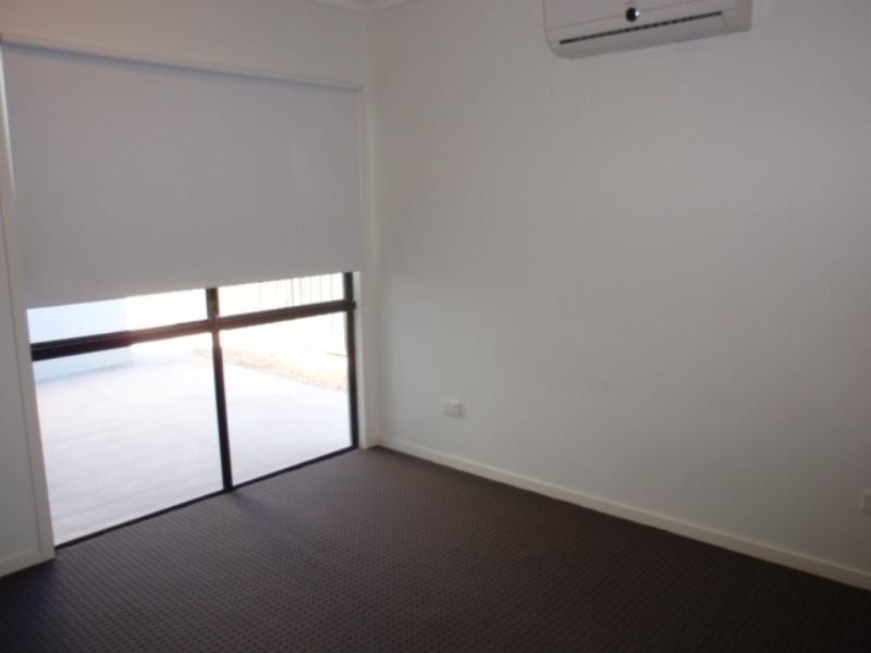 8 Paperbark Place, Emerald QLD 4720