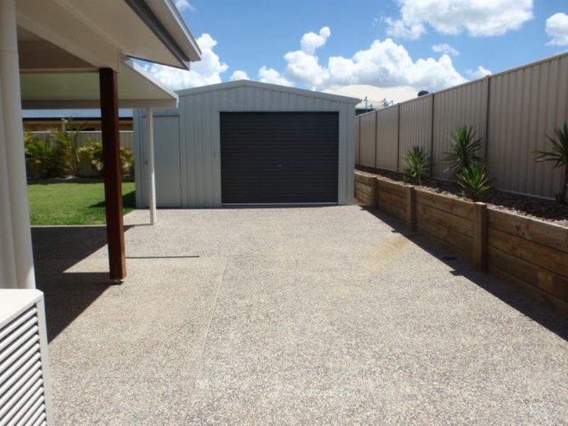 16 Pressler Road, Emerald QLD 4720