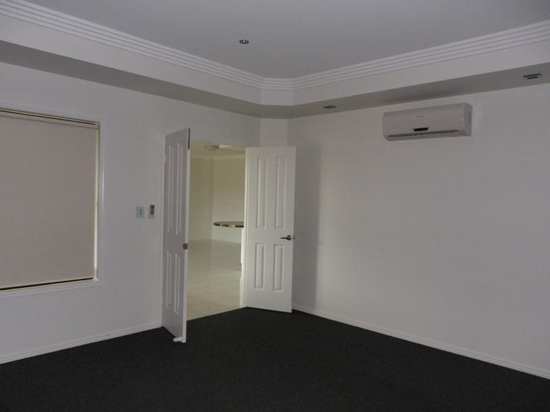 30 Berthun Street, Emerald QLD 4720