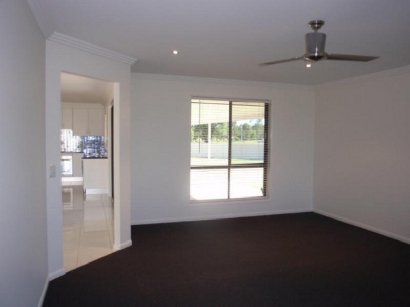 7 Blue Gums Drive, Emerald QLD 4720