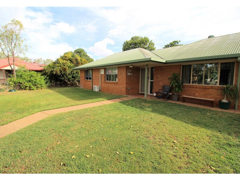 8 Frank Bell Street, Emerald QLD 4720