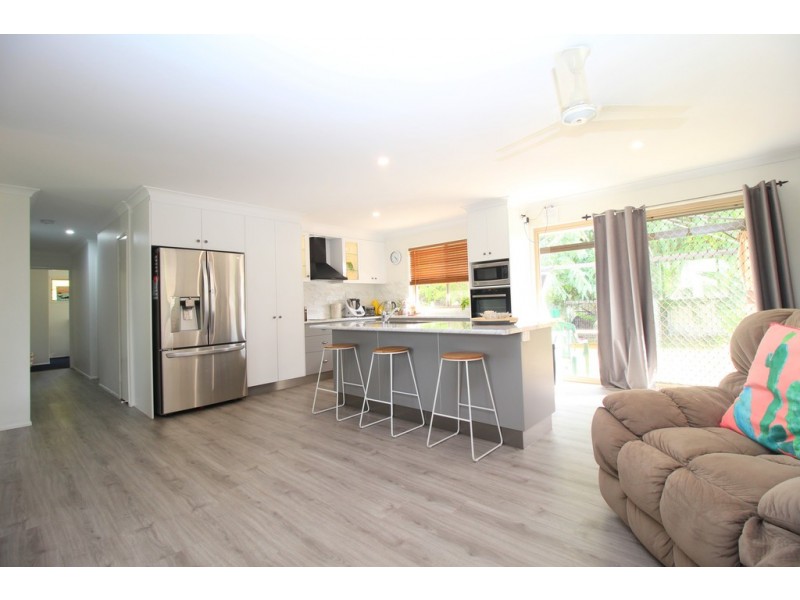 8 Frank Bell Street, Emerald QLD 4720