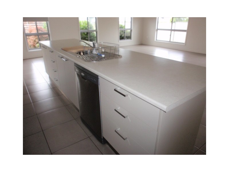 1/29 Glovar Street, Emerald QLD 4720