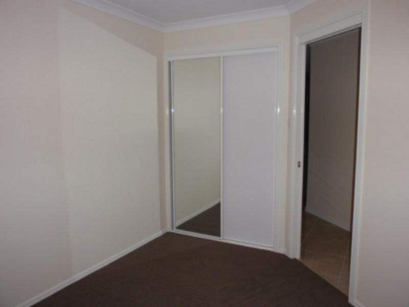 96 Baker Street, Emerald QLD 4720