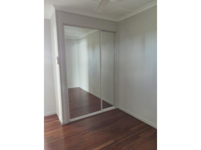 24 Glengallon Road, Emerald QLD 4720