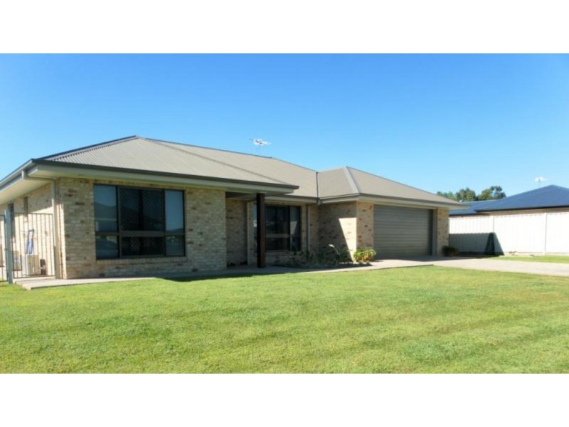 3 Moriarty Street, Emerald QLD 4720