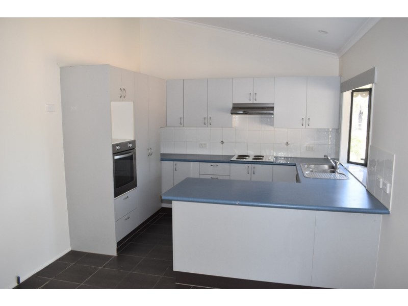 24B Silica Road, Emerald QLD 4720