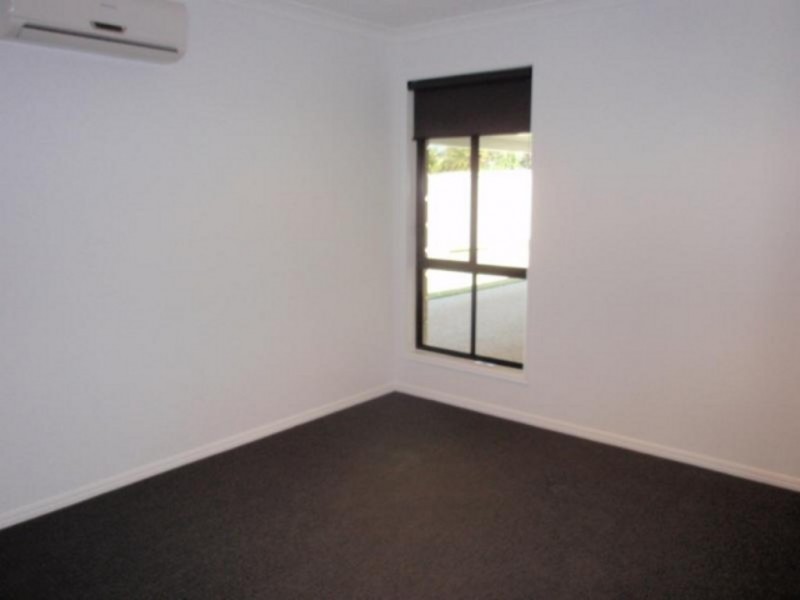 17 Berthun Street, Emerald QLD 4720