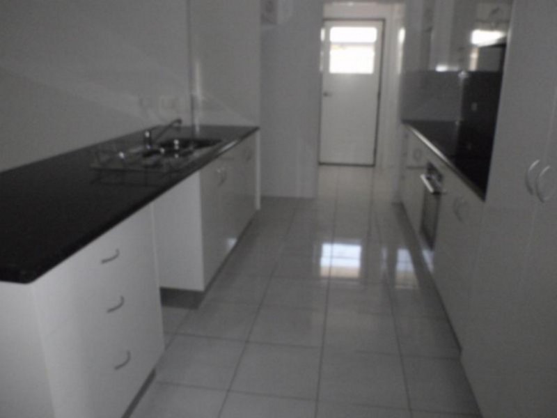 17 Berthun Street, Emerald QLD 4720