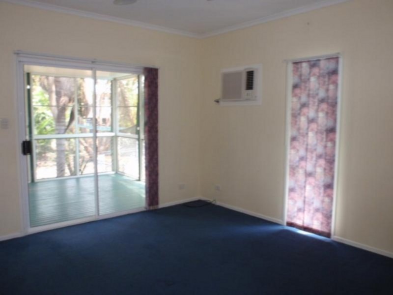 7 Roseanne Road, Emerald QLD 4720