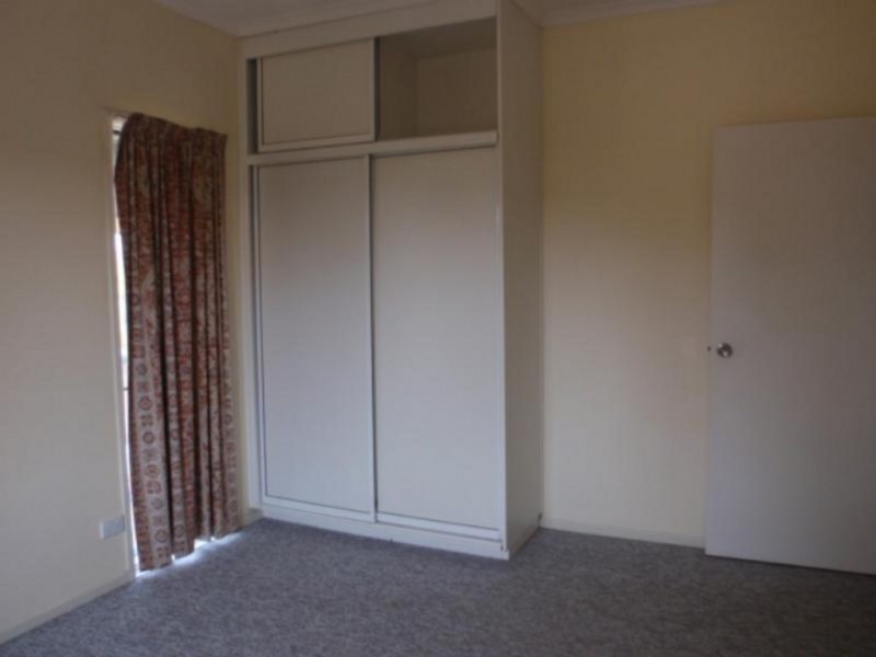 7 Roseanne Road, Emerald QLD 4720